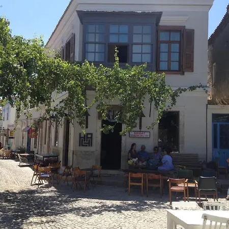 Alacati Hacimemis Cesme